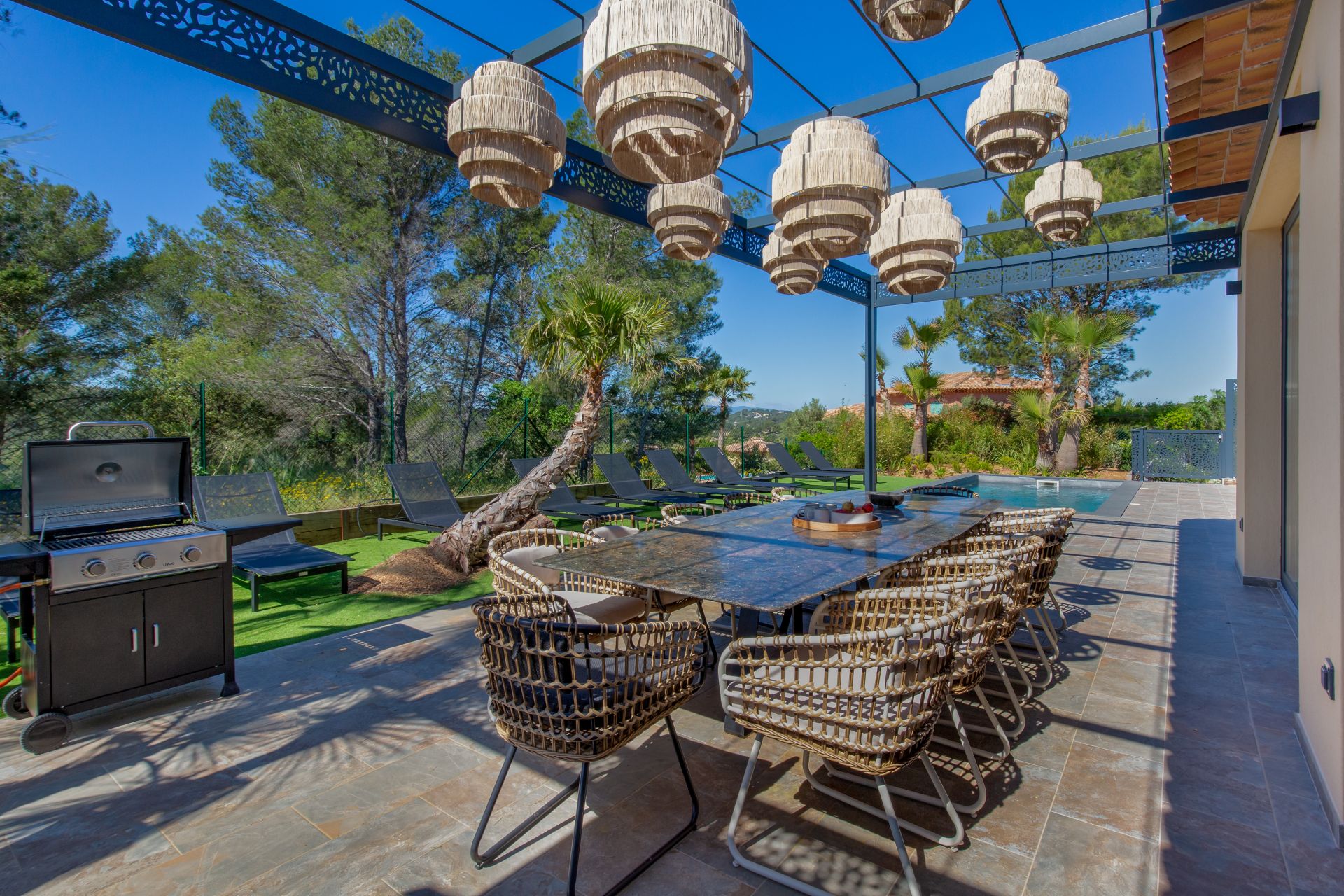 nico-gomez-este-rel-caravaning-villa-location-ext-hd-11.jpg